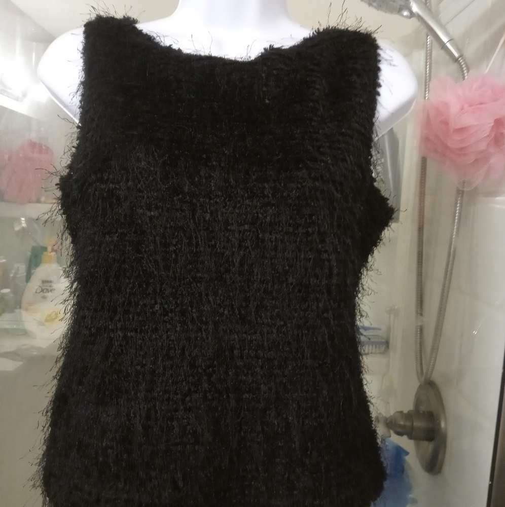 Tank top - Picture 2 of 4